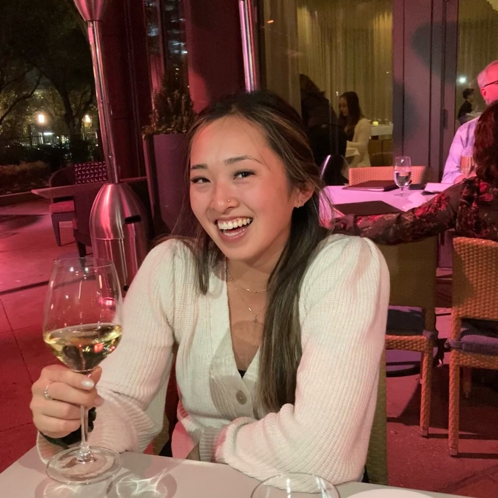 Meet your Posher, Liana